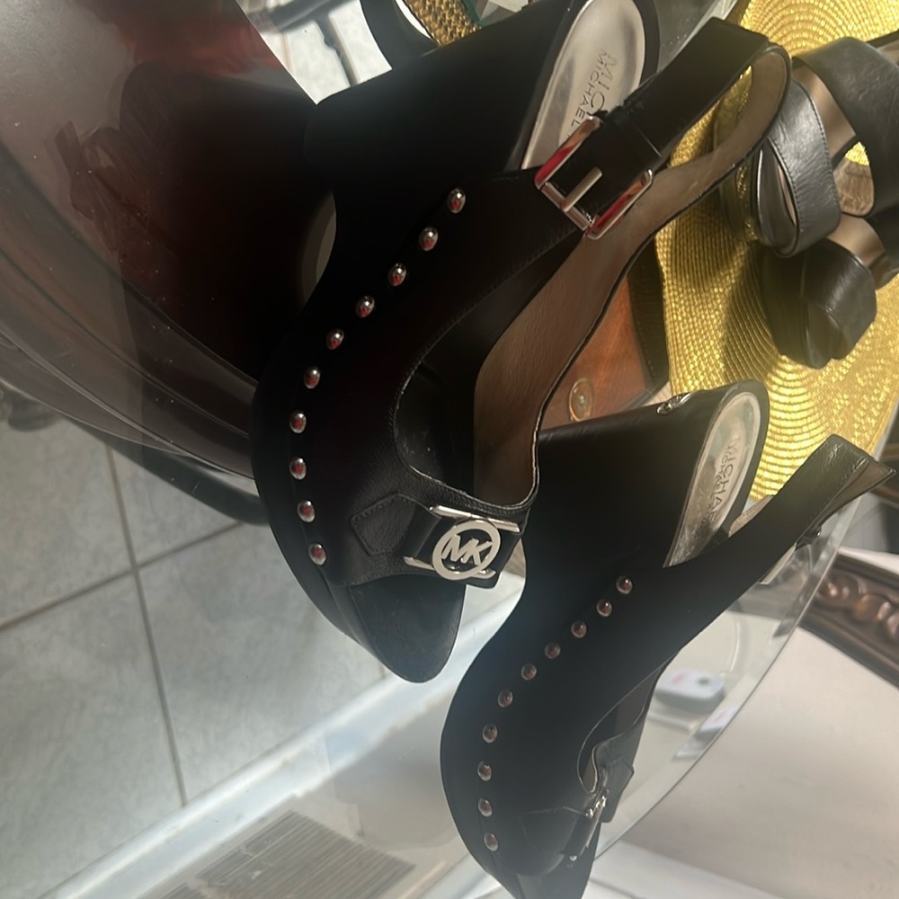 MK bulky shoes black used once in excellent condition